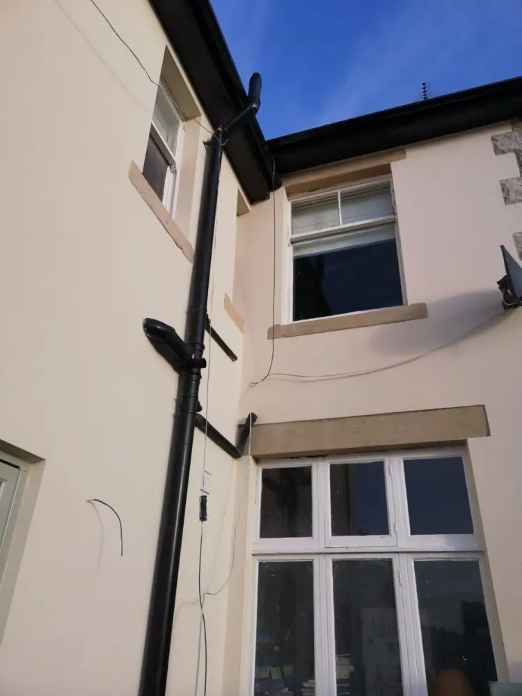 Spray Rend system window repair 7